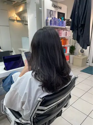 ロング パーマ ヘンリエッタ自由ヶ丘 けんとのヘアスタイル