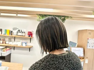 ショート カラー 透明感カラー レイヤー/むつきのヘアスタイル