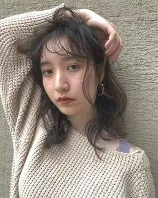 セミロング カラー パーマ 早瀬裕之 パーマのヘアスタイル