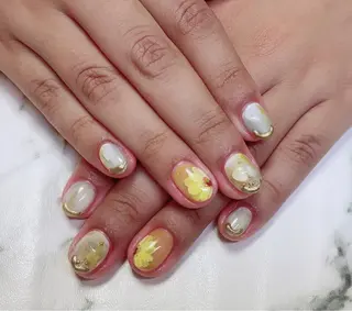 ロング カラー ネイル Q Free nailsのネイルデザイン
