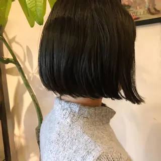 ショート カラー 吉川 愛美李のヘアスタイル