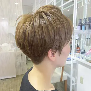 ショート カラー 奥秋 理紗　sai xのヘアスタイル
