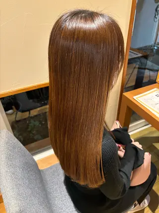 カラー Sagedoue ユイのヘアスタイル