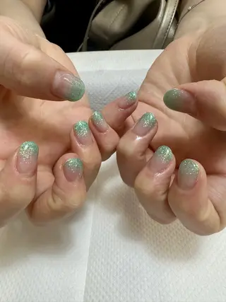 ネイル 🎠きしもと あずさ⛱のネイルデザイン