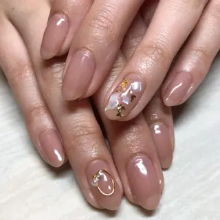 ミディアム .. momoko🕊のネイルデザイン