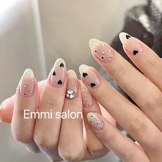 ネイル Emmi salonのネイルデザイン