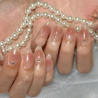 ネイル Queenie 🦋のネイルデザイン