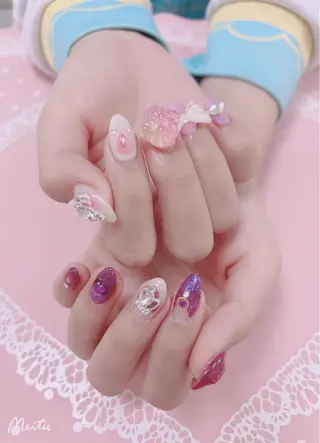 ネイル はぴねす所属・横浜 美夢のネイルデザイン
