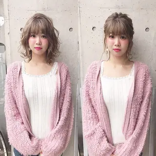 ミディアム カラー 及川 光のヘアスタイル