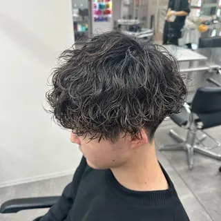 ミディアム パーマ メンズ メンズ特化🔥 渡邉愛斗のヘアスタイル