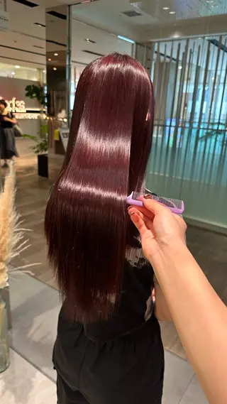 ロング カラー 高松 沙耶のヘアスタイル