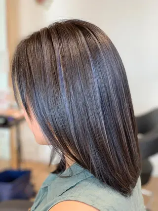 セミロング カラー 関口 友行のヘアスタイル
