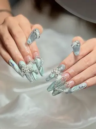 ネイル UMIE NAIL SALONのネイルデザイン