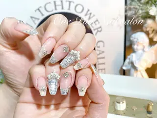 ネイル One Plus Nail Salonのネイルデザイン