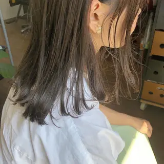 セミロング ナチュラル透明感🌱 小山美樹子のヘアスタイル