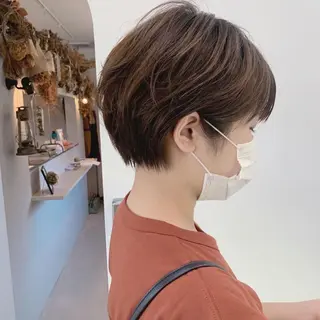 ショート 綿貫 美雪のヘアスタイル