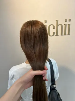 ロング カラー yu mekaのヘアスタイル