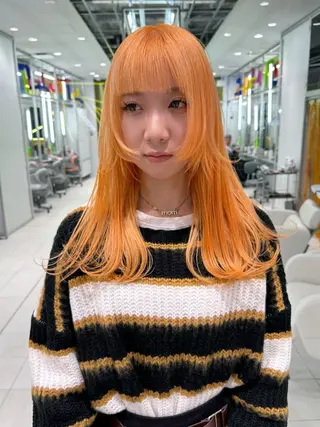 セミロング カラー NORA　CYNDY所属・砂川 航のヘアスタイル