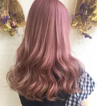 ロング カラー 立川 奈那子のヘアスタイル