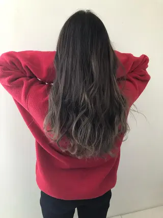 ロング カラー タナカ タクヤのヘアスタイル