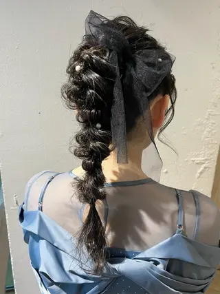 セミロング ヘアアレンジ 透明感カラー/ 髪質改善/レイヤーのヘアスタイル