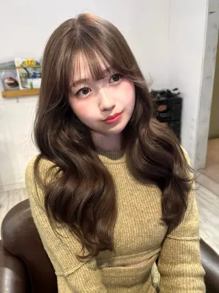 ロング レイヤーカット ✨️進藤ひかりのヘアスタイル