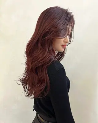 セミロング カラー モリシゲ ヒカリ🦕🐬のヘアスタイル