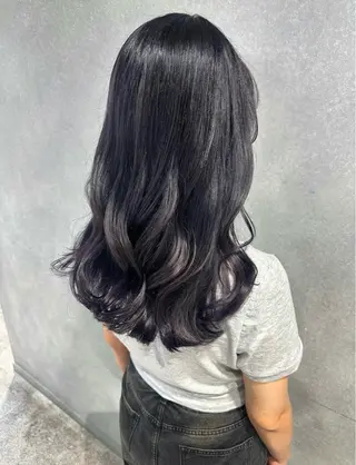 ロング カラー 唐澤 千尋のヘアスタイル