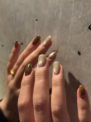 ネイル Manon Tomiのネイルデザイン