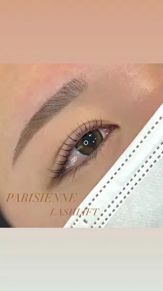 マツエク・マツパ 鎗田 真優の眉毛・アイブロウイメージ