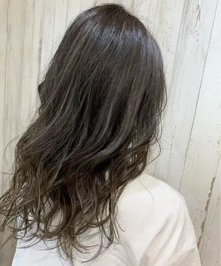 セミロング カラー 心斎橋韓国ボブ 好原良真のヘアスタイル