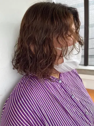 ショート パーマ 💓パーマ，💗 レイヤーカットのヘアスタイル