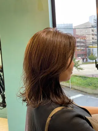 ミディアム カラー 末石 智のヘアスタイル