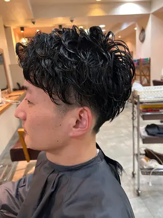 パーマ メンズ 透明感・艶感 小坂隼斗のヘアスタイル