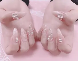 ネイル はぴねす所属・横浜 美夢のネイルデザイン