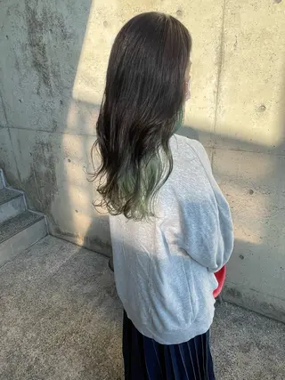ロング カラー 日高 香織のヘアスタイル