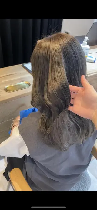 カラー 🌷柔らかクリーミー 🤍kirari🌷のヘアスタイル