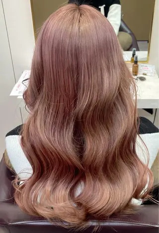 ロング カラー 松永 梨央のヘアスタイル