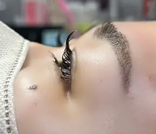 マツエク・マツパ MU-BE IKUKO⭐︎のマツエク・マツパデザイン