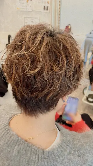 ショート パーマ La.fleur ラ.フルールのヘアスタイル