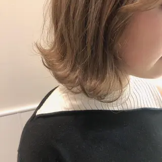 ミディアム カラー 盛れるレイヤーカット 得意🌹井上美沙のヘアスタイル