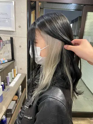 ロング カラー 藤田 清志のヘアスタイル