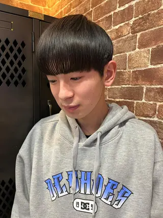 ショート カラー パーマ ヘアアレンジ メンズ キッズ ネイル マツエク・マツパ アイブロウ 久木原 ゆりのヘアスタイル