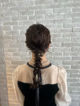 ロング ヘアアレンジ Topstylist YUKIのヘアスタイル