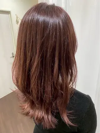 ミディアム カラー 山本 優音のヘアスタイル