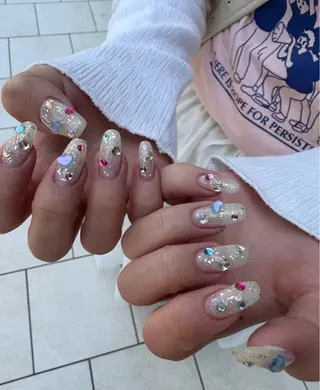 ネイル Lililas サロン&スクールのネイルデザイン