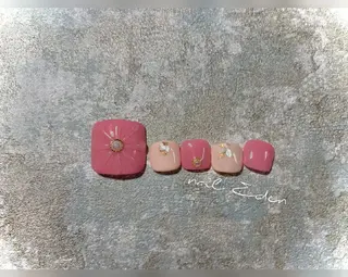 ネイル Eden ♾️のネイルデザイン