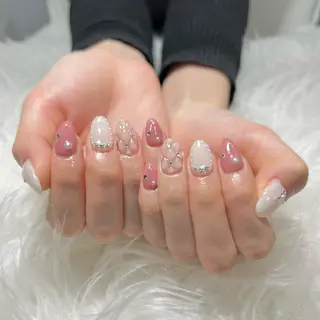 ネイル Miki 本町駅｜💅‎🤍のネイルデザイン