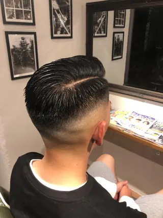ショート メンズ 冨士川 英樹のヘアスタイル