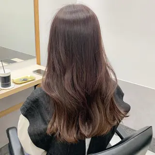 ロング カラー SAKINO. ベージュカラーのヘアスタイル